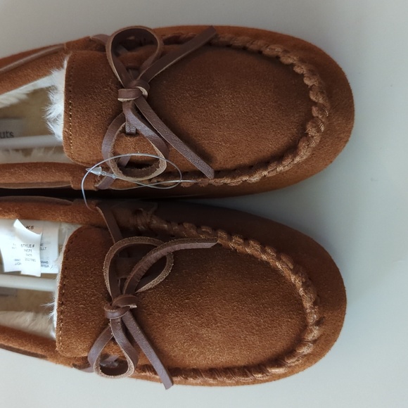NWT Crewcuts moccasin style slippers sherpa lined 5 - Picture 2 of 7